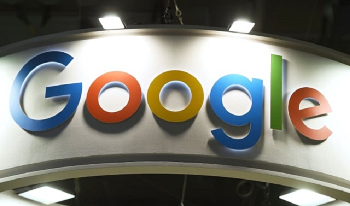 Google launches ChatGPT rival in US and UK