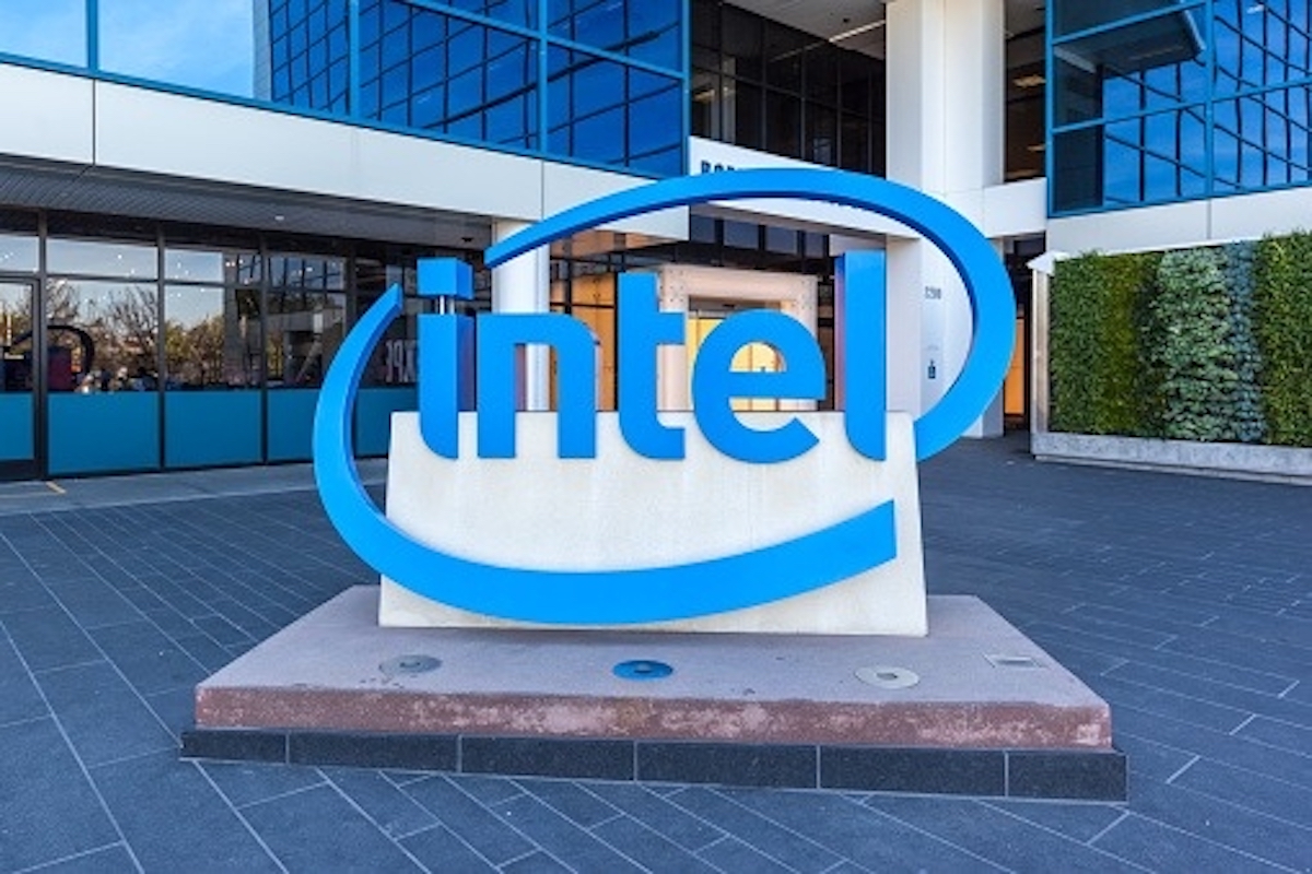 Intel, ARM reach joint chip manufacturing deal