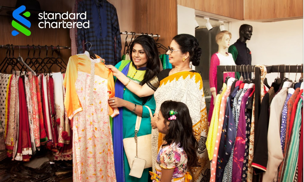 StanChart offers up to 50% discount at lifestyle store