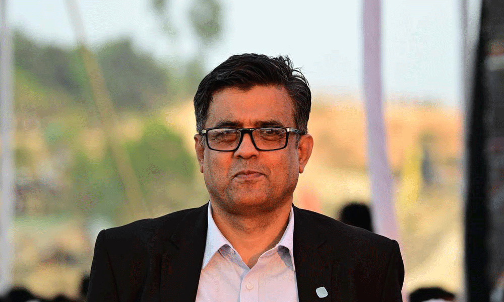 More you write, govt will learn more from its mistakes: Press Secretary