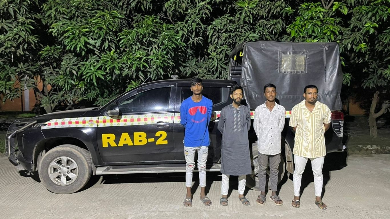 ‘Viral Mosharaf’, 3 other ‘robbers’ arrested in Dhaka