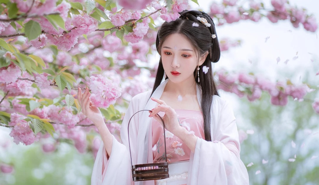 C-POP BROADENING WITH A BASE