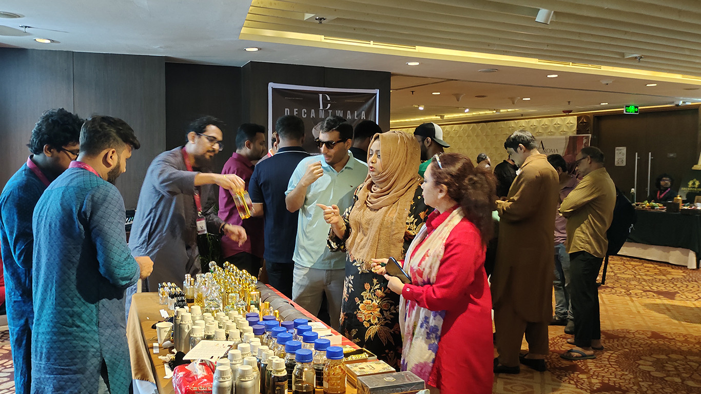 FragFair 2025 draws over 6,000 fragrance enthusiasts in Dhaka